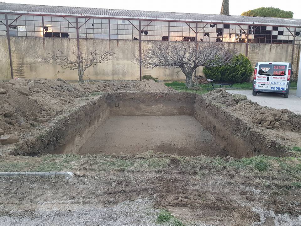 Entreprise de terrassement vers Avignon